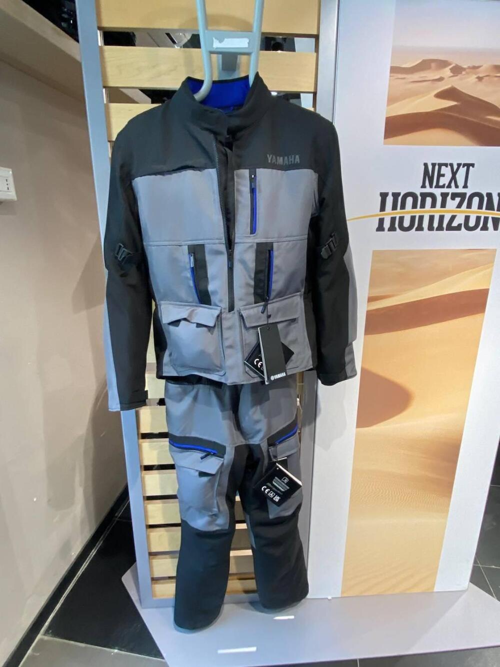 COMPLETO 22 ADVENTURES Yamaha (2)