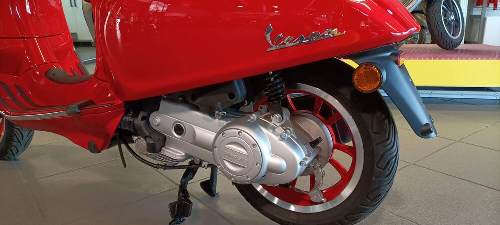 Vespa Primavera 50 RED (2023 - 25) (5)