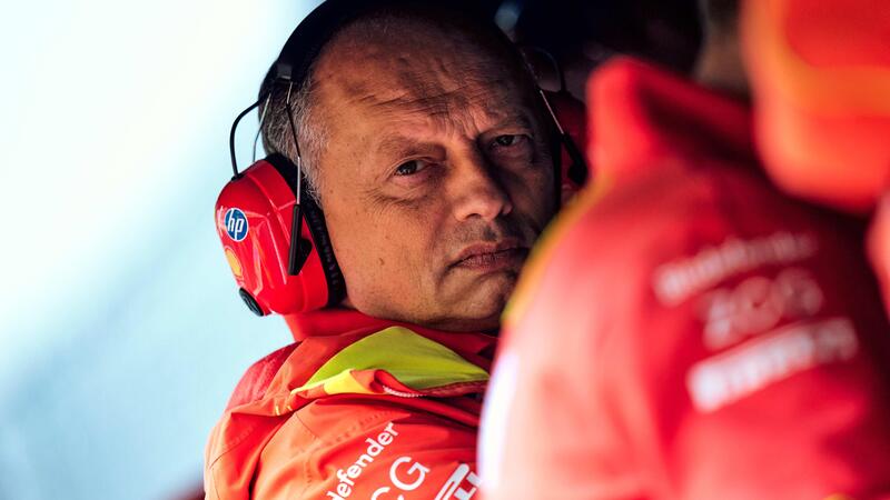 Formula 1, Vasseur: &ldquo;Un decimo pu&ograve; cambiare la fisionomia del weekend&rdquo;. E sugli aggiornamenti dice&hellip; 