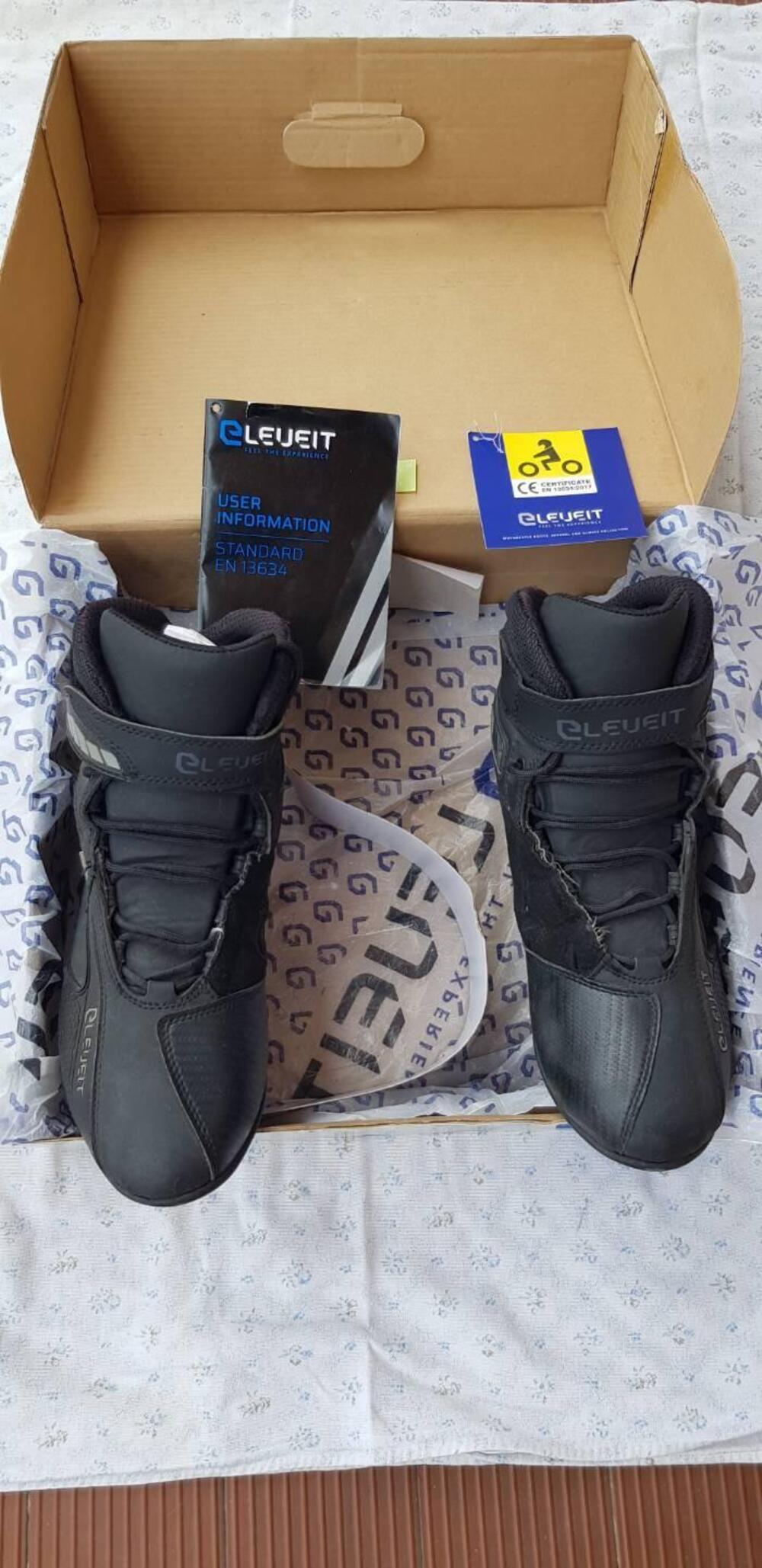 Scarpe Moto Eleveit misura 43