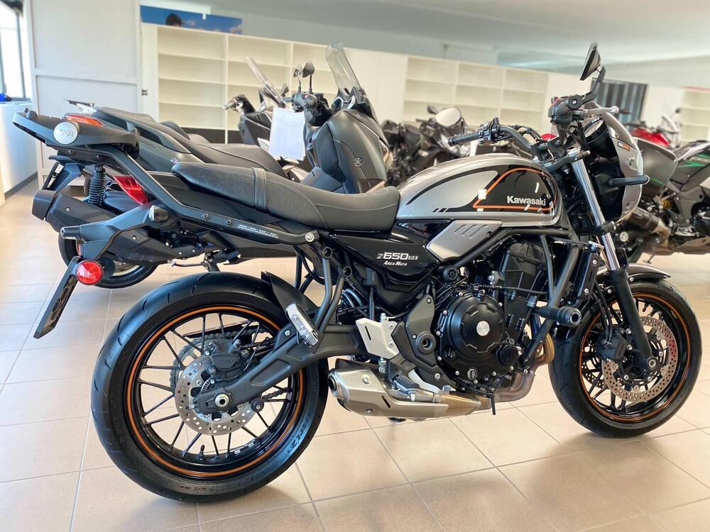 Kawasaki Z 650 RS (2022 - 24) (2)