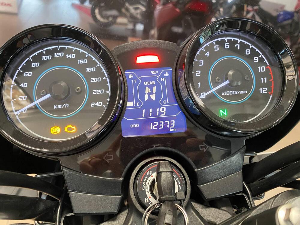 Kawasaki Z 650 RS (2022 - 24) (11)