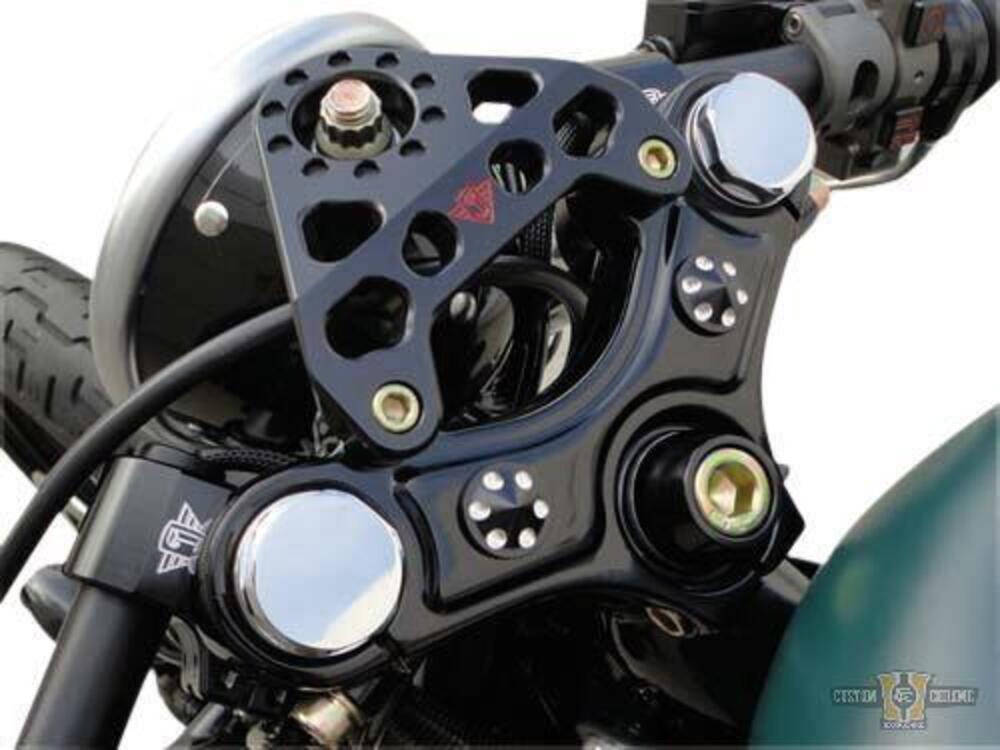 Supporto faro anteriore nero Per Sportster e Dyna Joker Machine