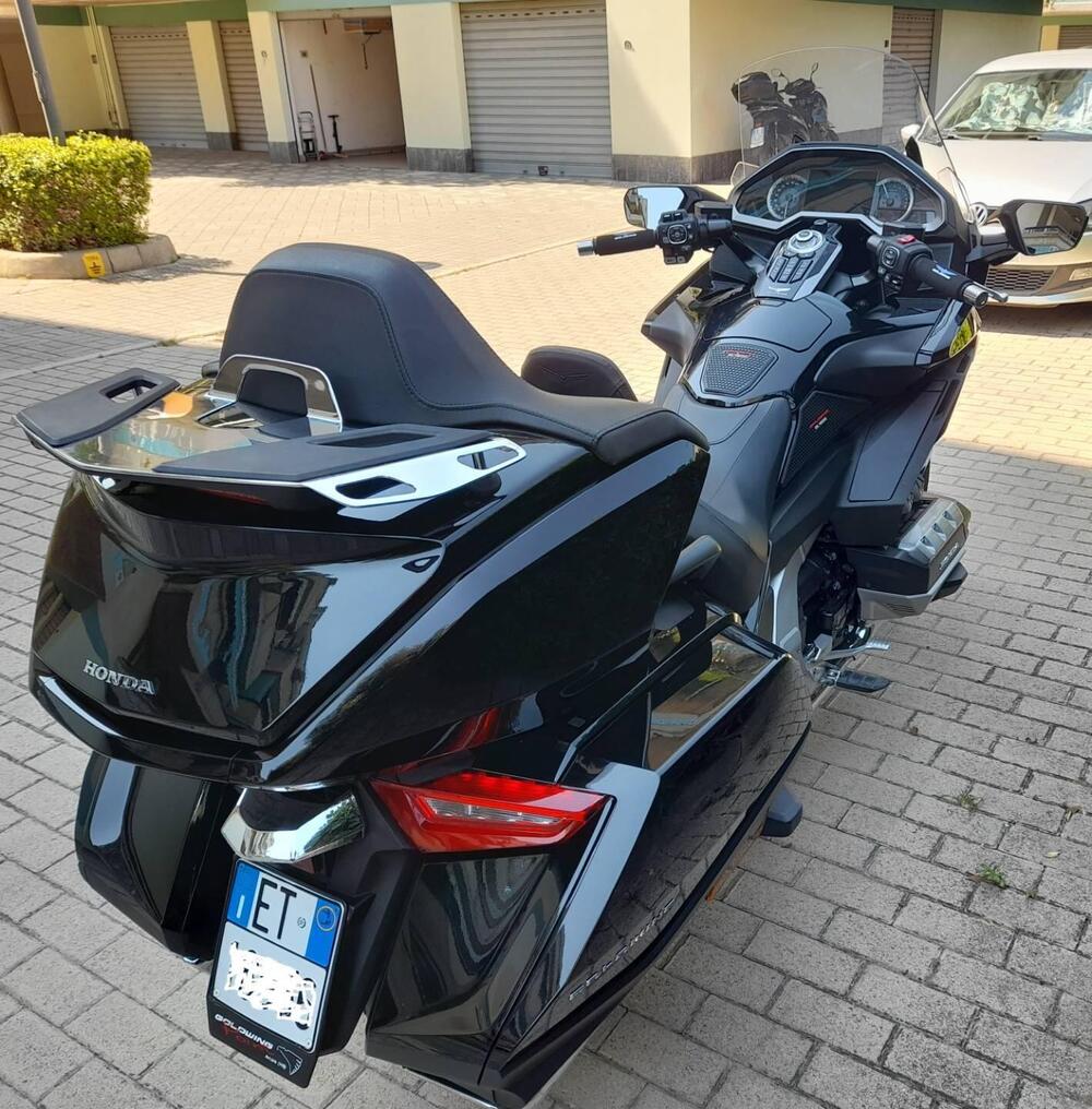 Honda GL 1800 Gold Wing Tour (2020) (3)