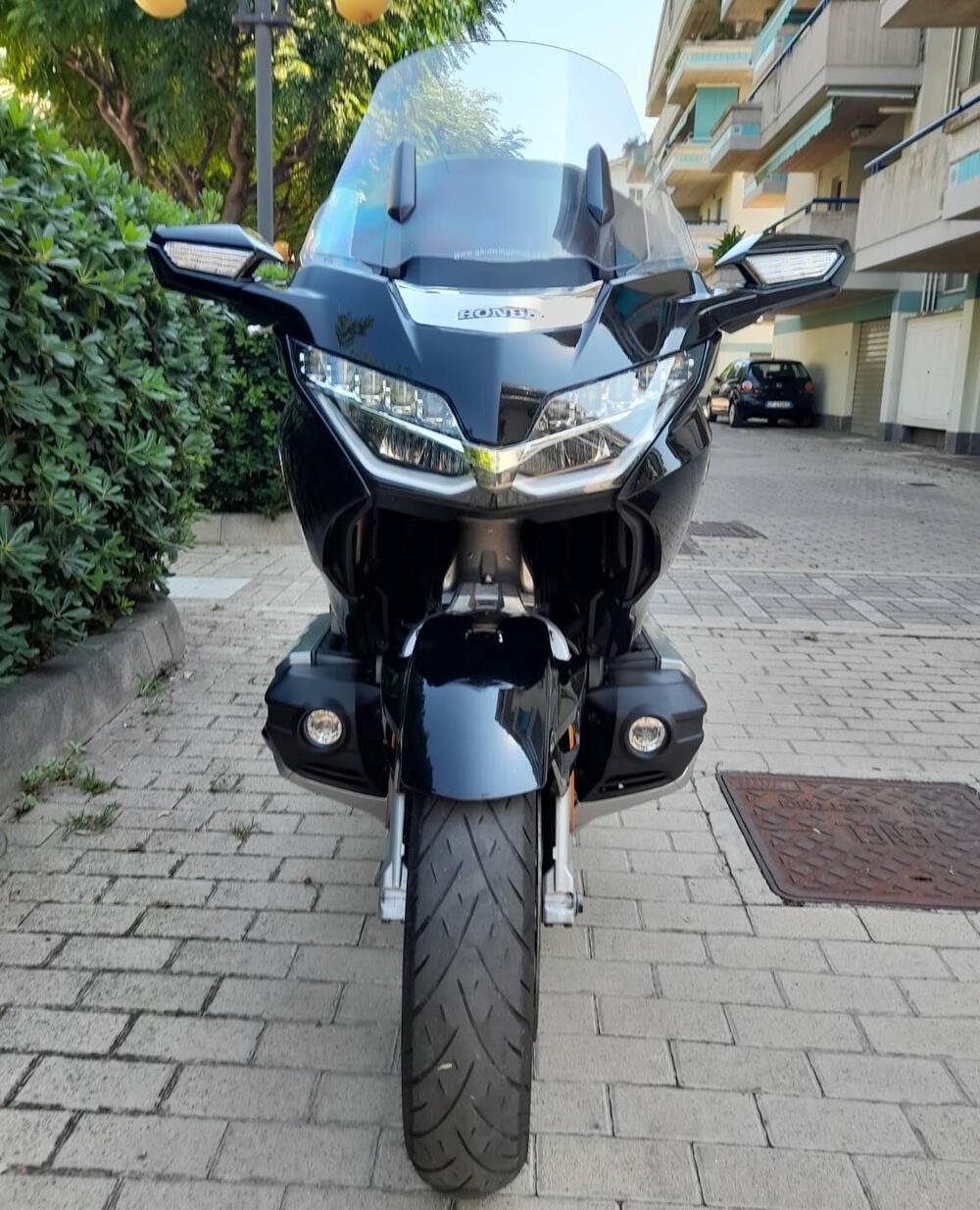 Honda GL 1800 Gold Wing Tour (2020) (5)