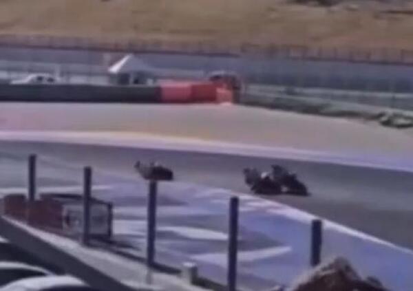 Marquez vs Bulega al WDW: un nuovo video spiega perch&eacute; Marc dovr&agrave; cambiare con Pecco (grazie a Dovizioso)