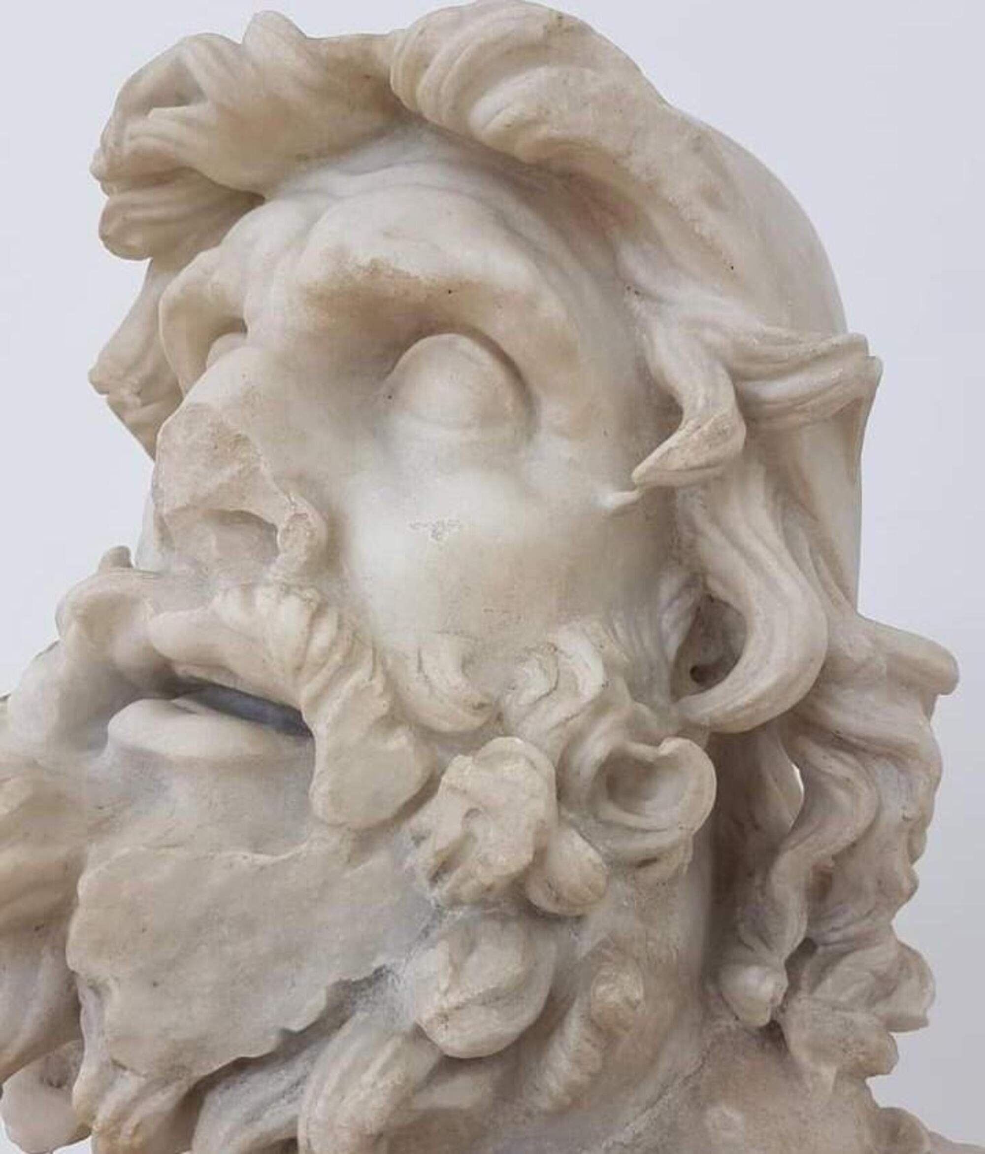 Il busto dell&#039;eroe