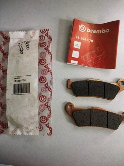 COPPIA PASTIGLIE ANTERIORI HUSQVARNA 8000H0770 PER