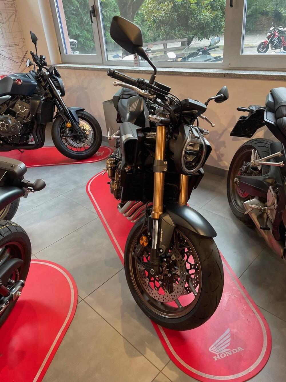 Honda CB 650 R (2024 - 25) (3)