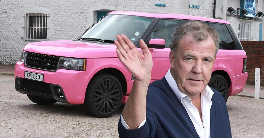 Jeremy Clarkson, il prezzo delle Range Rover (rosa) e il viaggio per andare da Richard Hammond: &ldquo;Il Paese sta crollando, e noi&hellip;&rdquo;