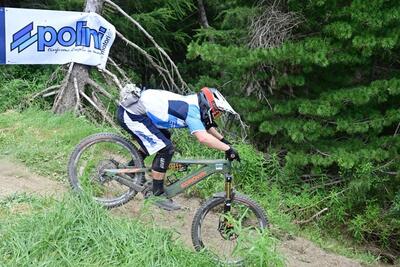 "Ho corso una gara del mondiale E-bike Enduro a 30 anni dalla mia ultima gara MTB!" [VIDEO]