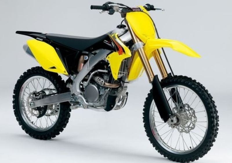 Suzuki RM-Z250 RM-Z 250 (2016)