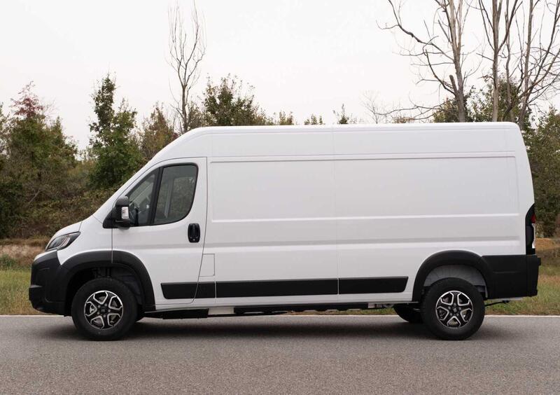 Fiat Ducato (2023-->>) (5)