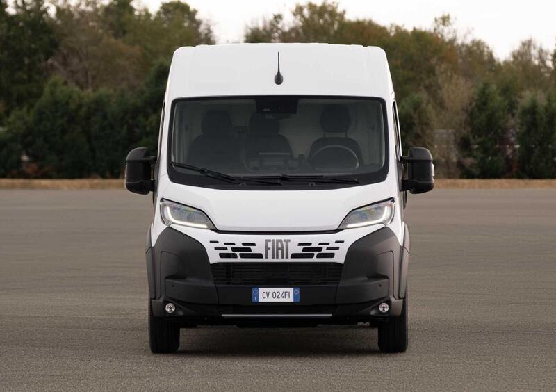 Fiat Ducato (2023-->>) (4)