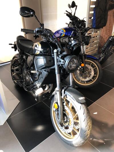 Yamaha XSR 700 (2022 - 25) usata