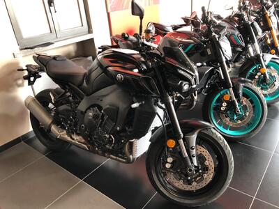 Yamaha MT-10 (2022 - 25) usata
