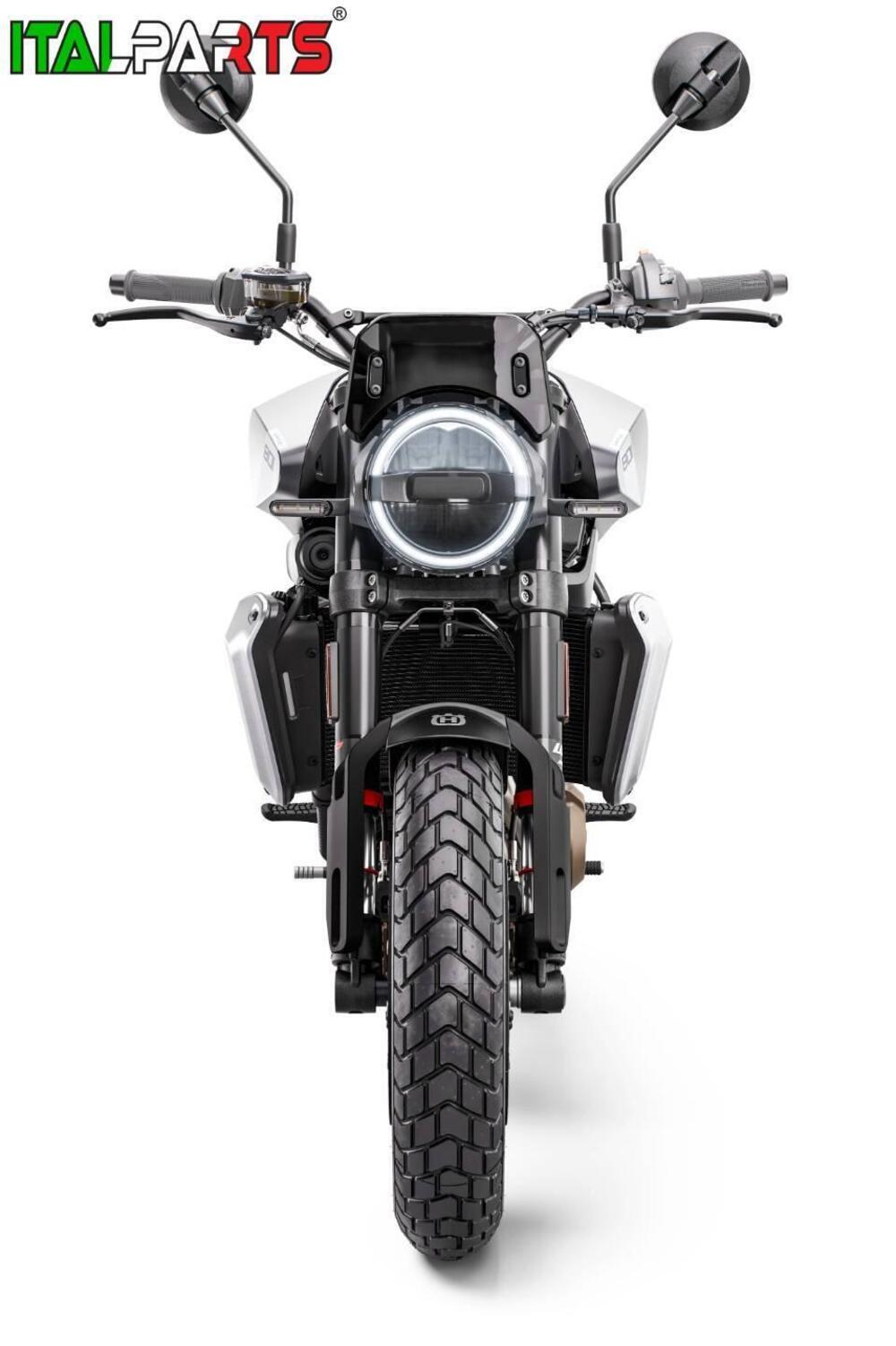 Husqvarna Svartpilen 801 (2024 - 26) (4)