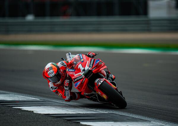 Saranno anche altri tempi, ma Pecco Bagnaia ha definitivamente superato Casey Stoner e i nostalgici dovranno accettarlo