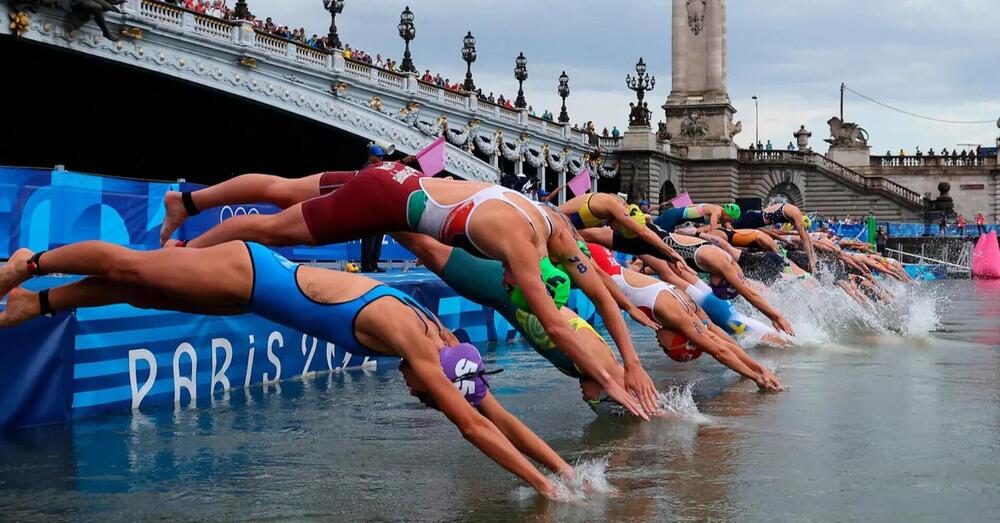 Che fogna le Olimpiadi... Nuoto nella Senna e atlete italiane con i graffi alle braccia, fine della &ldquo;cuginanza&rdquo; con la Francia? E Salvini reagisce &ldquo;imitando&rdquo; Mussolini, perch&eacute;..