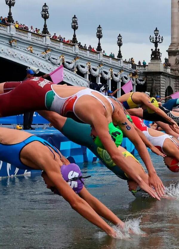 Che fogna le Olimpiadi... Nuoto nella Senna e atlete italiane con i graffi alle braccia, fine della &ldquo;cuginanza&rdquo; con la Francia? E Salvini reagisce &ldquo;imitando&rdquo; Mussolini, perch&eacute;..