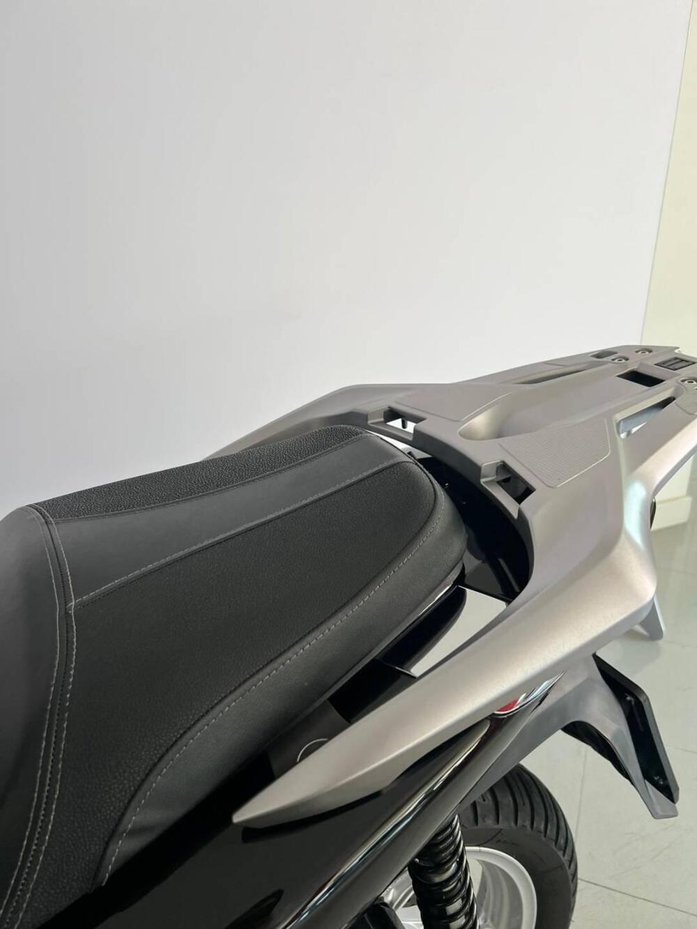 Honda SH 150i (2020 - 23) (2)