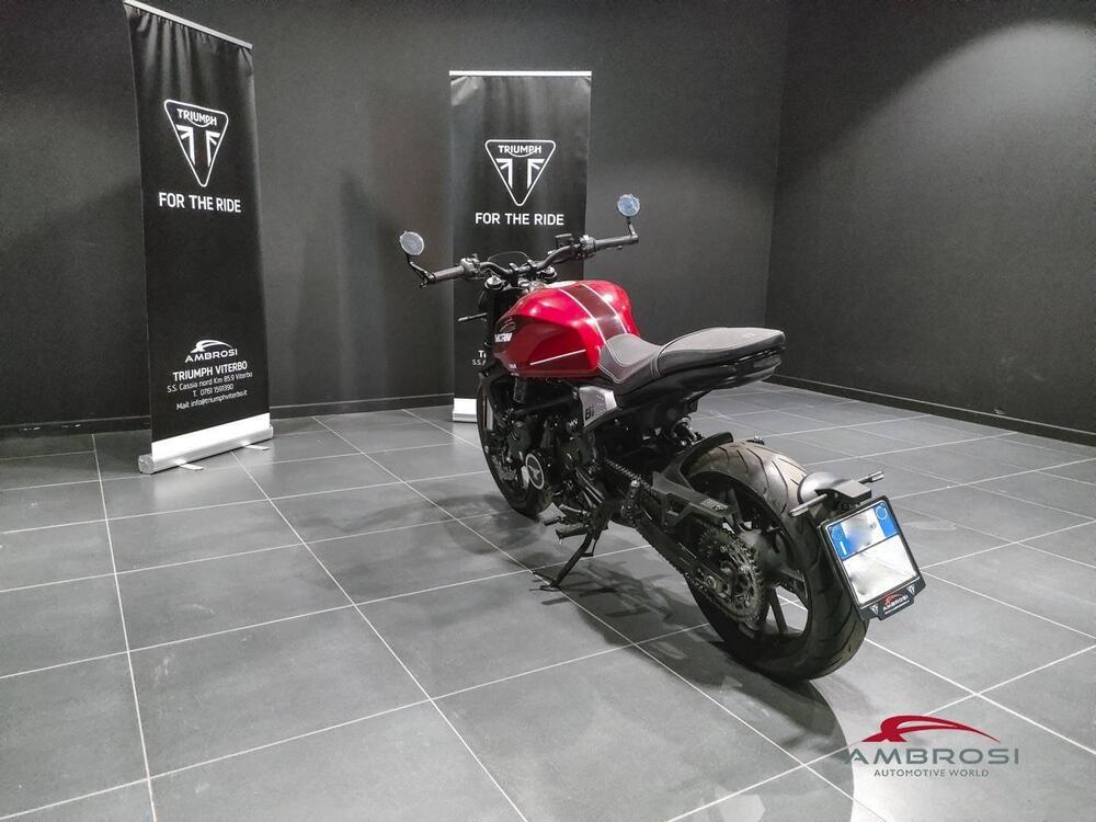 Moto Morini SEIEMMEZZO STR (2022 - 25) (4)