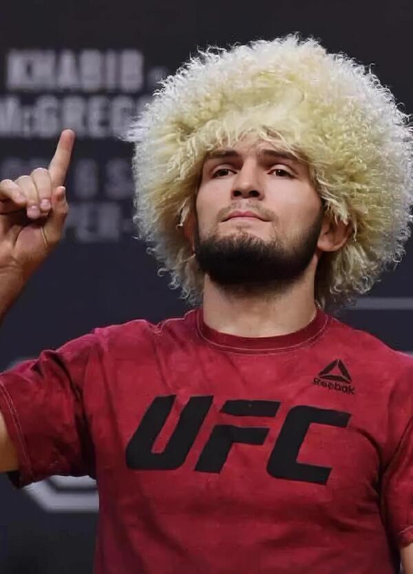 Dopo la guerra Putin si d&agrave; alle Mma? Ecco cosa c&rsquo;entra con Vladimir il campione Khabib Nurmagomedov (che oltre alle arti marziali miste &egrave; il pi&ugrave; grande influencer in Russia)