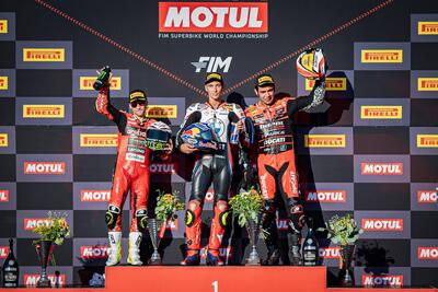 SBK 2024. Razgatlioglu si impone in Gara1 a Portimao
