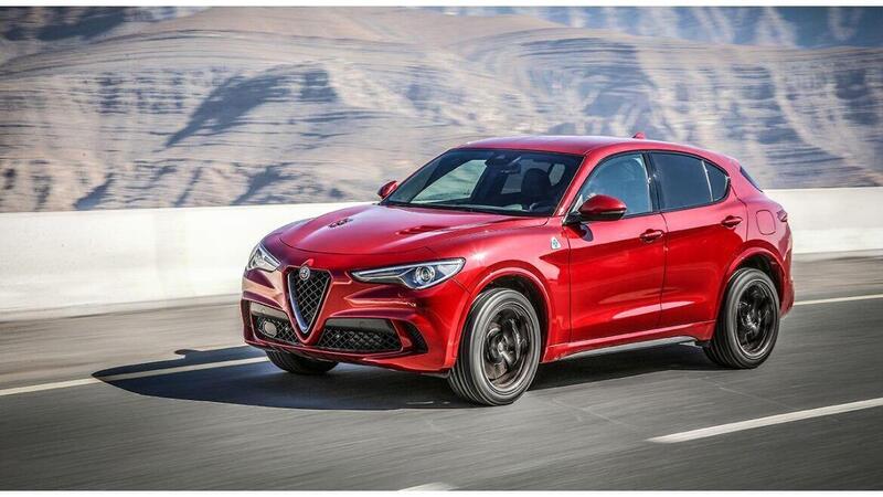 Alfa Stelvio Quadrifoglio 2020: ricordate com&#039;&egrave; finita la sfida di Kimi Raikkonen con la Viper? [VIDEO]