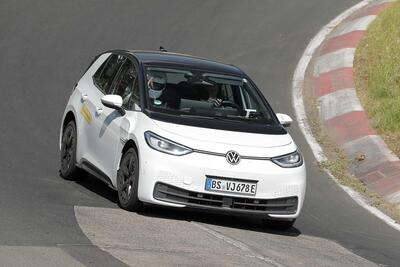 Volkswagen ID.2: l'elettrica da 25.000 euro Made in Germany &egrave; in arrivo | Foto Spia