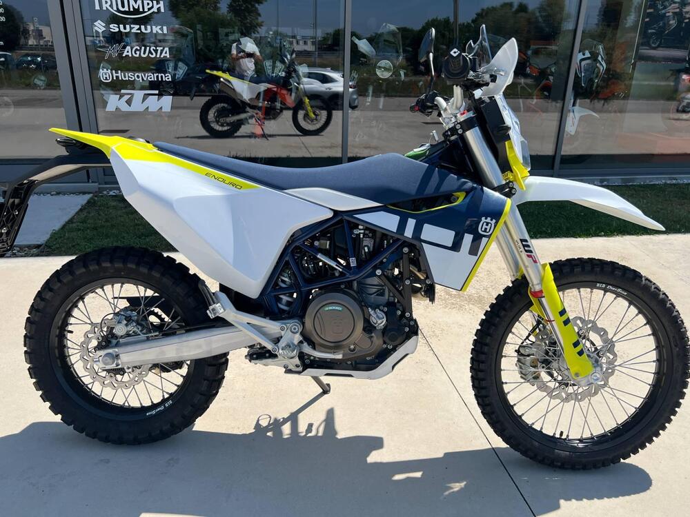 Husqvarna 701 Enduro (2023 - 25) (2)