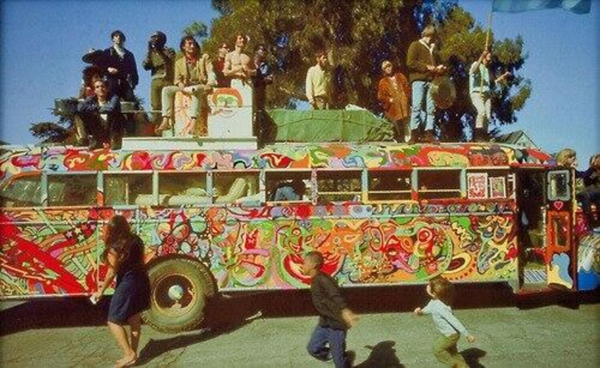 Il bus Furthur negli anni Sessanta