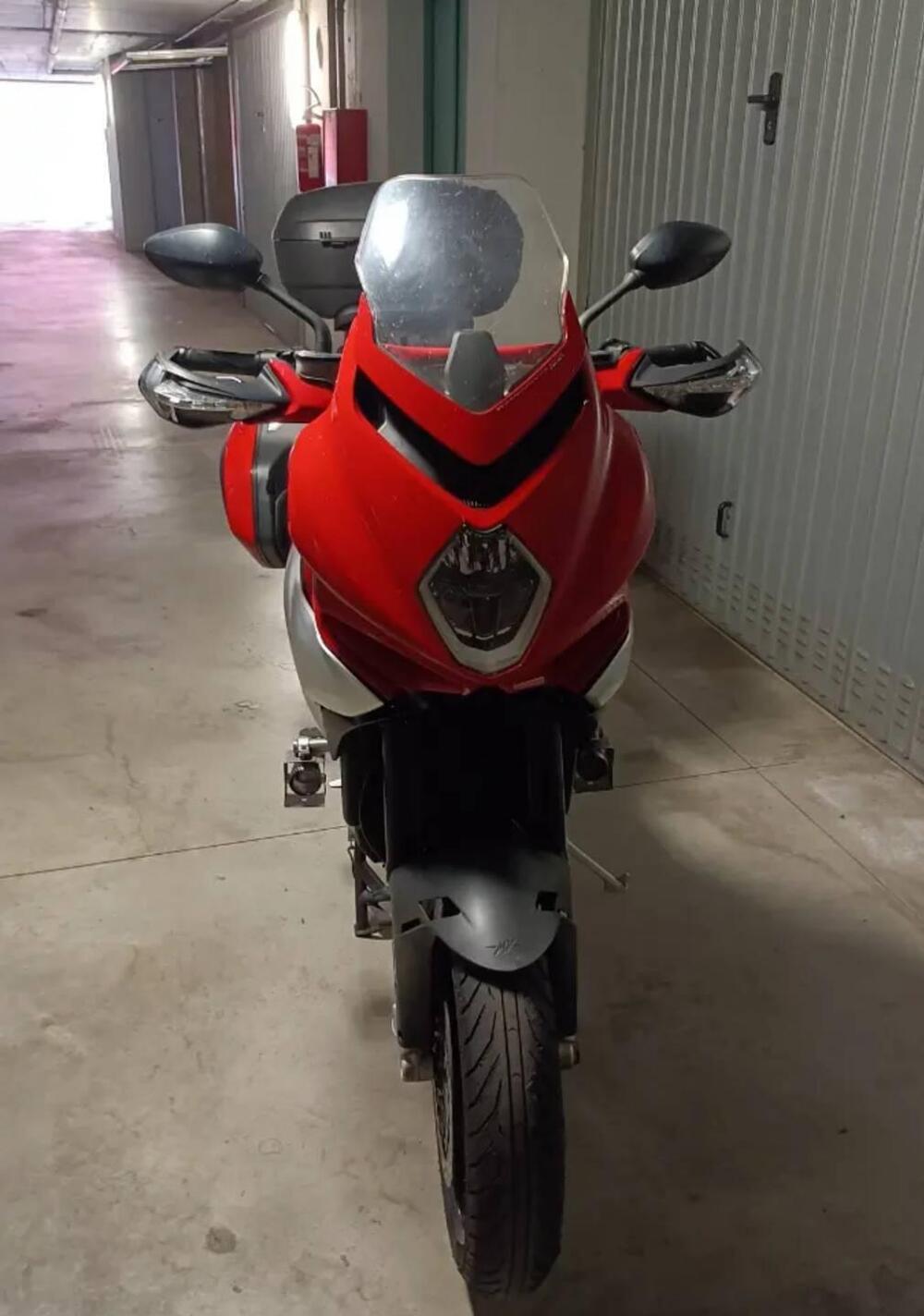 MV Agusta Turismo Veloce 800 (2014 - 16) (3)