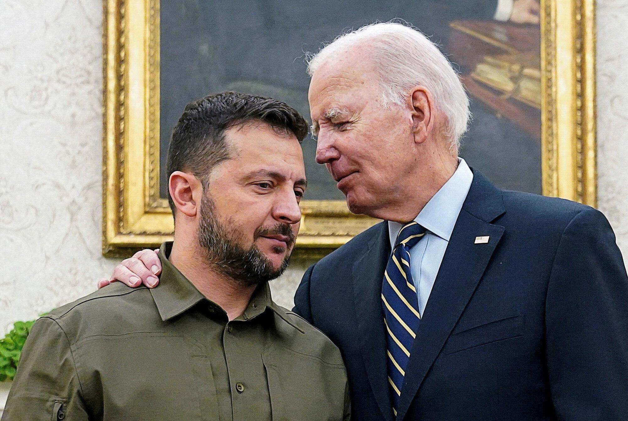 Volodymir Zelensky e Joe Biden