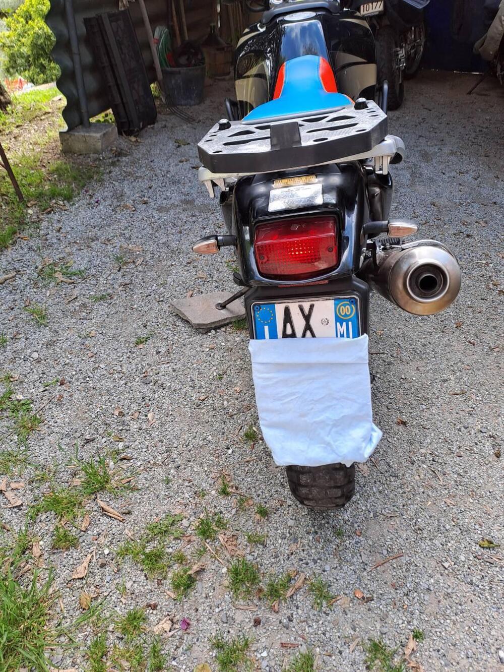 Honda Africa Twin XRV 750 (1996 - 02) (7)