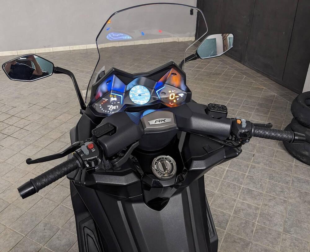 Kymco AK 550 ETS (2021 - 25) (6)