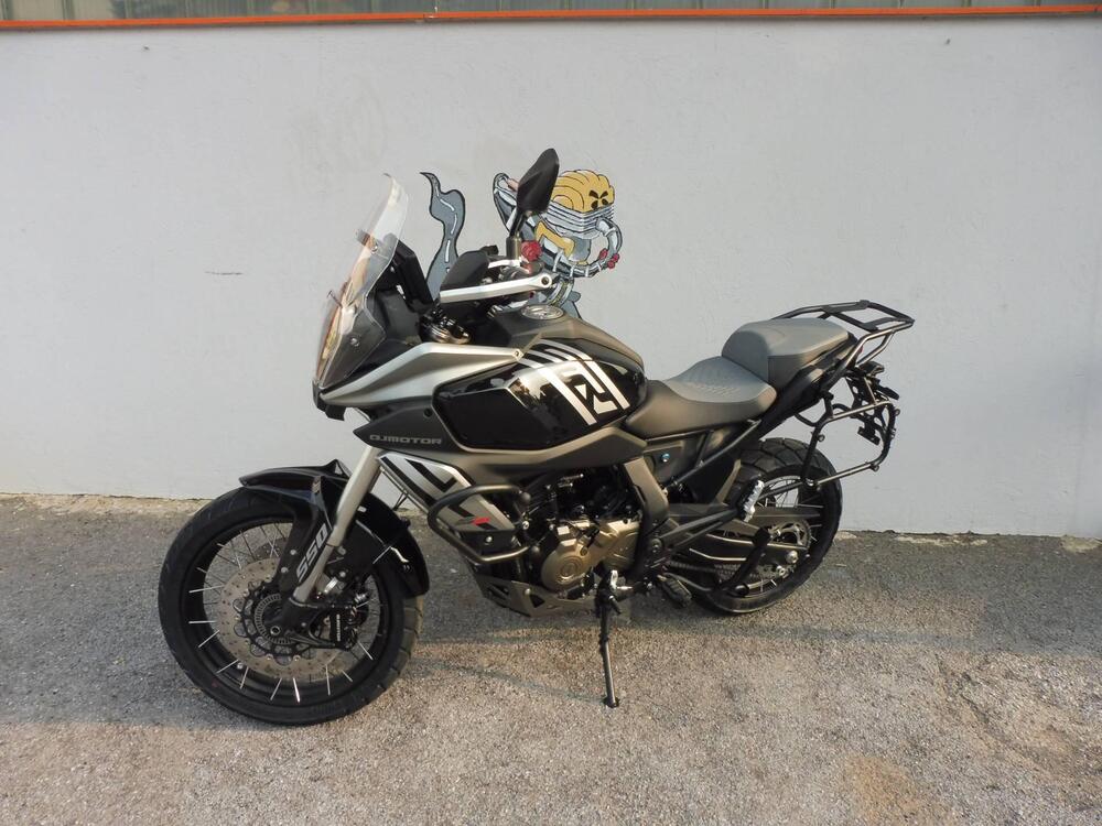 QJ Motor SRT 600 SX (2024 - 25)