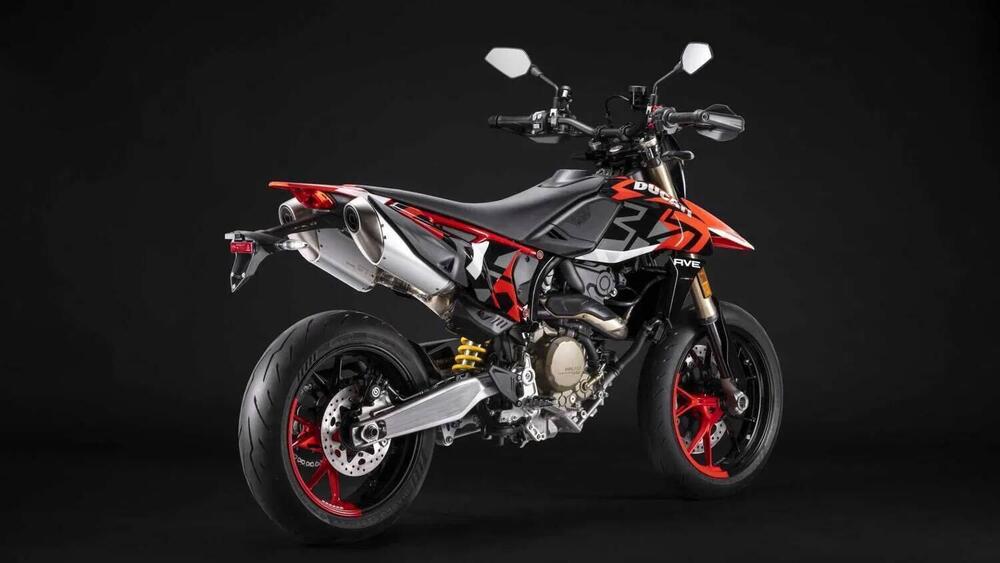 Ducati Hypermotard 698 Mono RVE (2024 - 25) (2)
