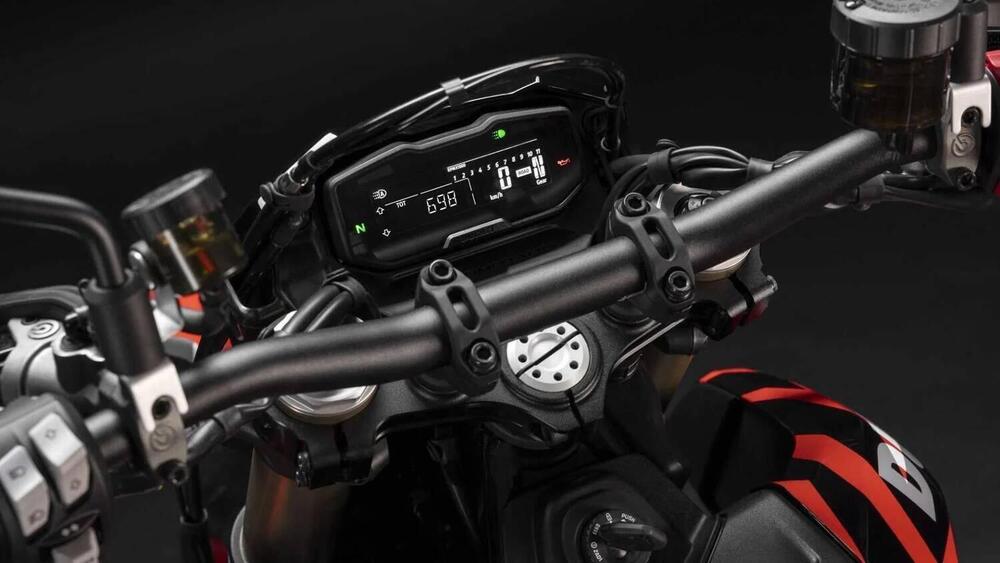 Ducati Hypermotard 698 Mono RVE (2024 - 25) (13)