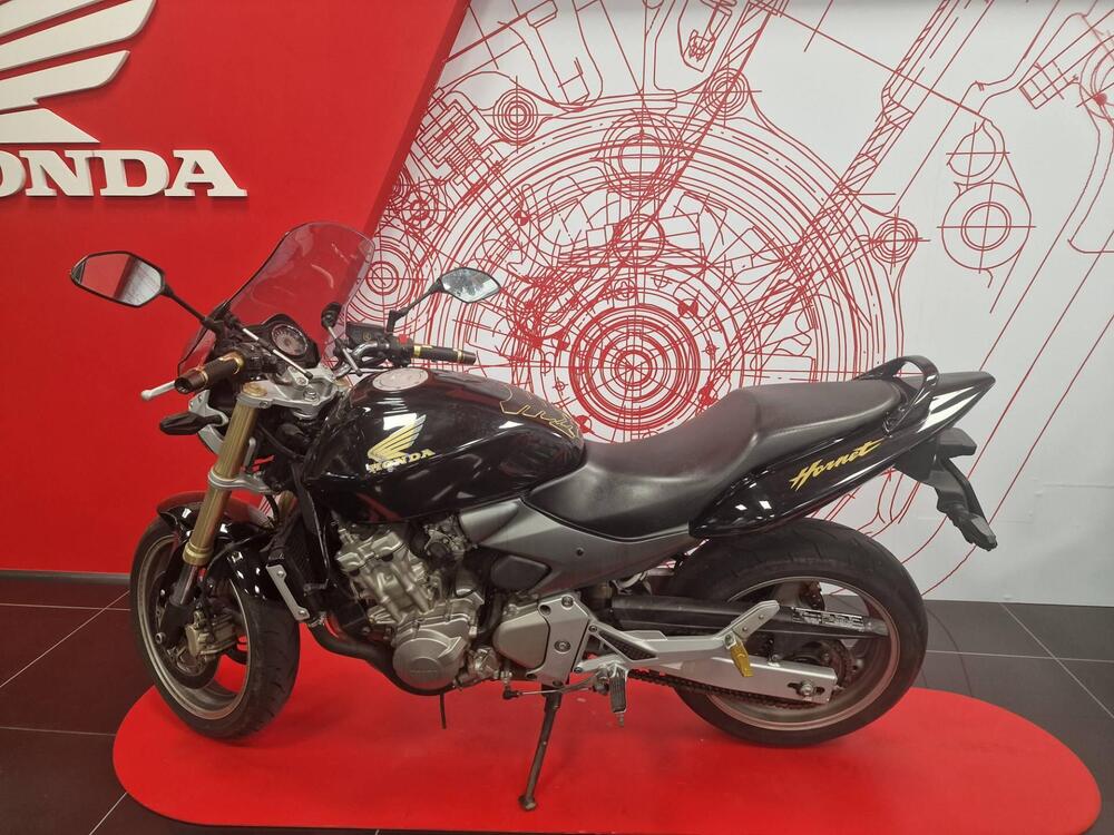 Honda Hornet 600 (2005 - 06) (5)