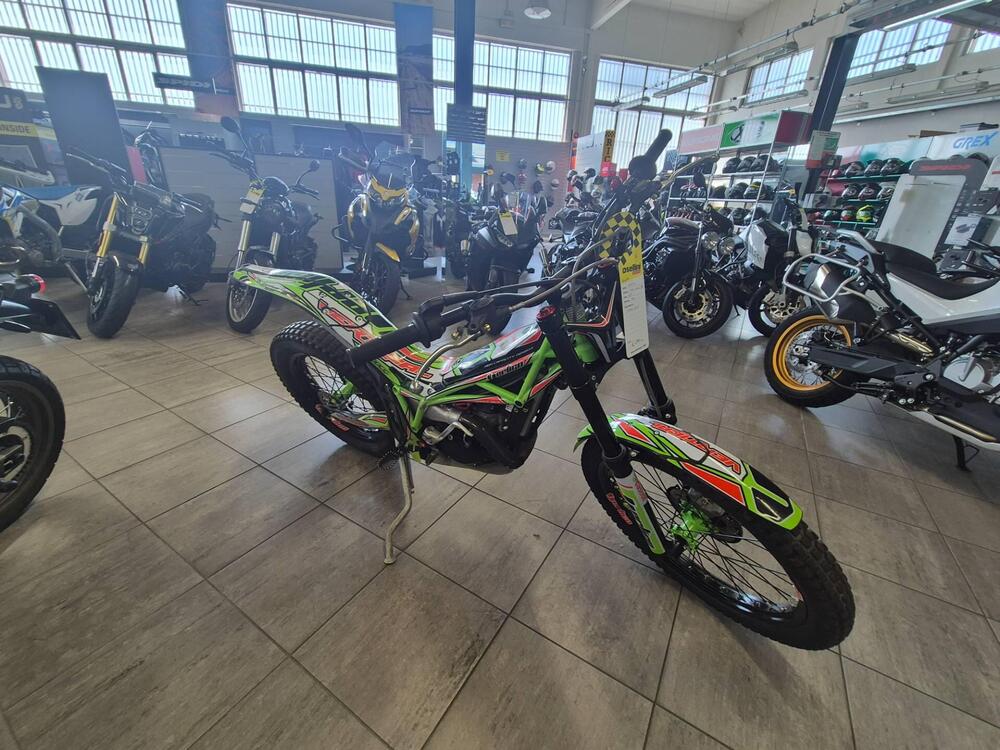 Vertigo Combat Vertical 300 (2019 - 20) (4)