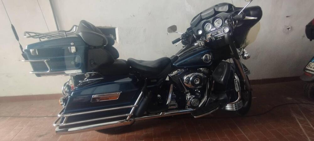 Harley-Davidson 1450 Electra Glide Ultra Classic (1999 - 02) - FLHTCUI (4)