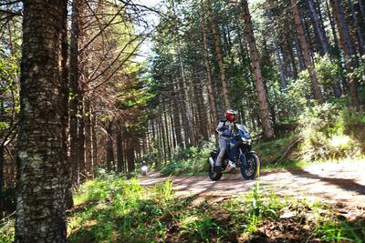 La guida al viaggio perfetto in moto: come abbiamo attraversato Corsica, Sardegna e Sicilia in 4 giorni [VIDEO]