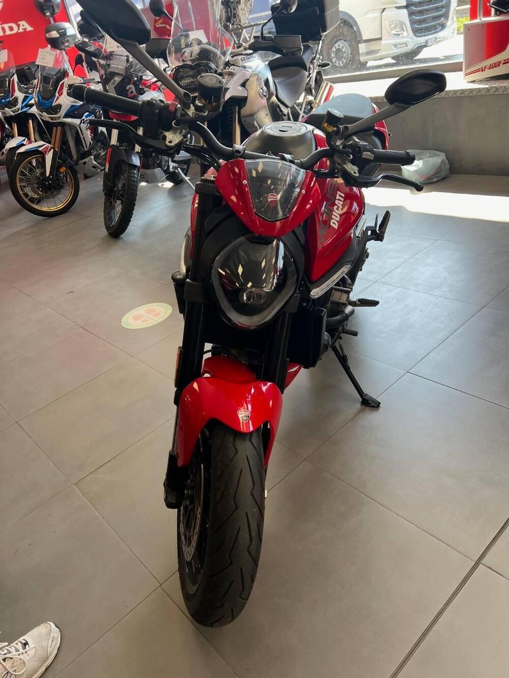 Ducati Monster 937 (2021 - 25) (3)