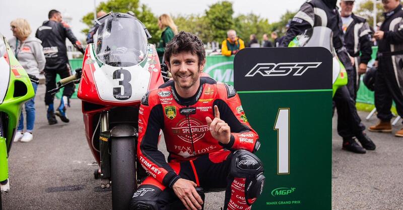 Manx GP 2024: Una Ducati 916 vince la Classic Superbike. Bonetti e la Bimota quattordicesimi