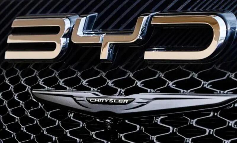 BYD compra Chrysler? Smentite dalla Cina e da Stellantis 