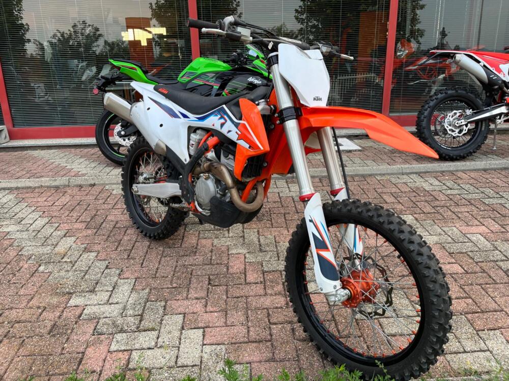 KTM 250 SX-F (2022) (3)