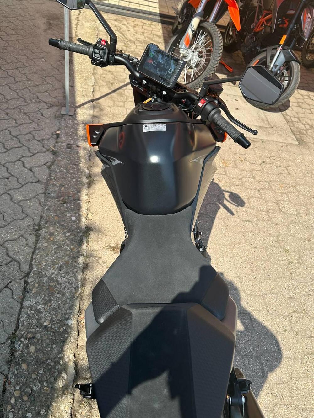 KTM 990 Duke (2024 - 26) (4)