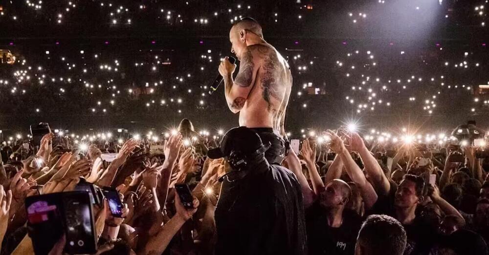 Dopo gli Oasis ci meritiamo la reunion dei Linkin Park? Ecco perch&eacute;, anche con un nuovo frontman, sarebbe una stronz*ta. E Chester Bennington...