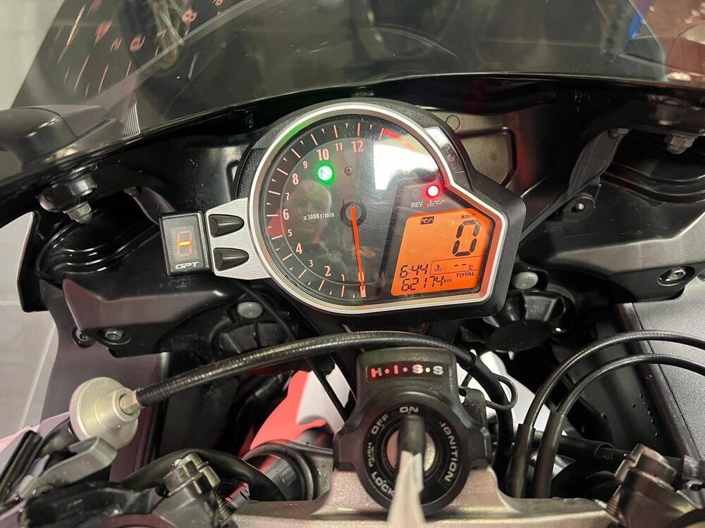 Honda CBR 1000 RR Fireblade (2008 - 11) (9)